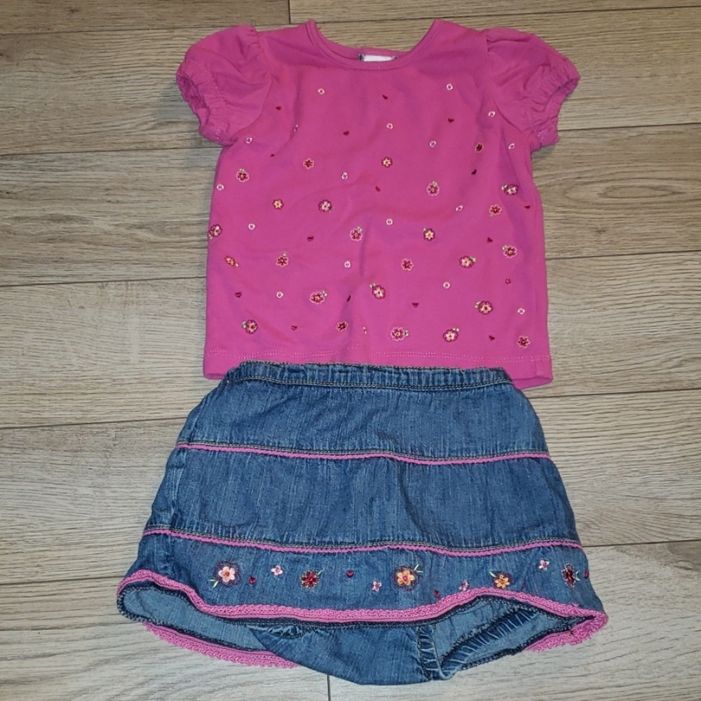 Carter's outfit